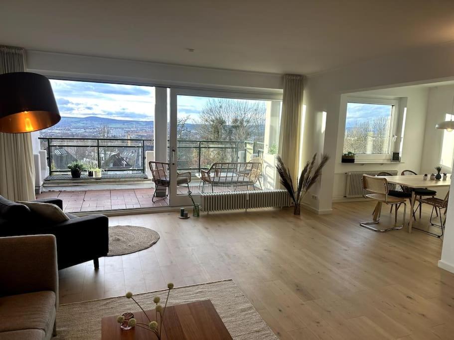 Ruhiges Penthouse mit Weitblick photo 1