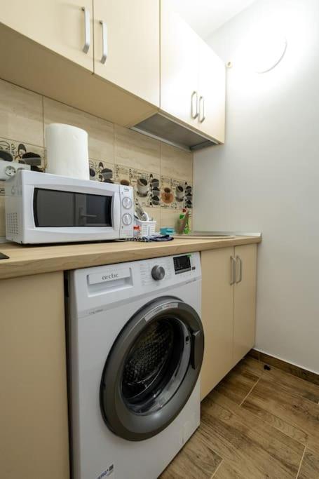 Luxury Radox Apartment Park 1 BZ photo 2