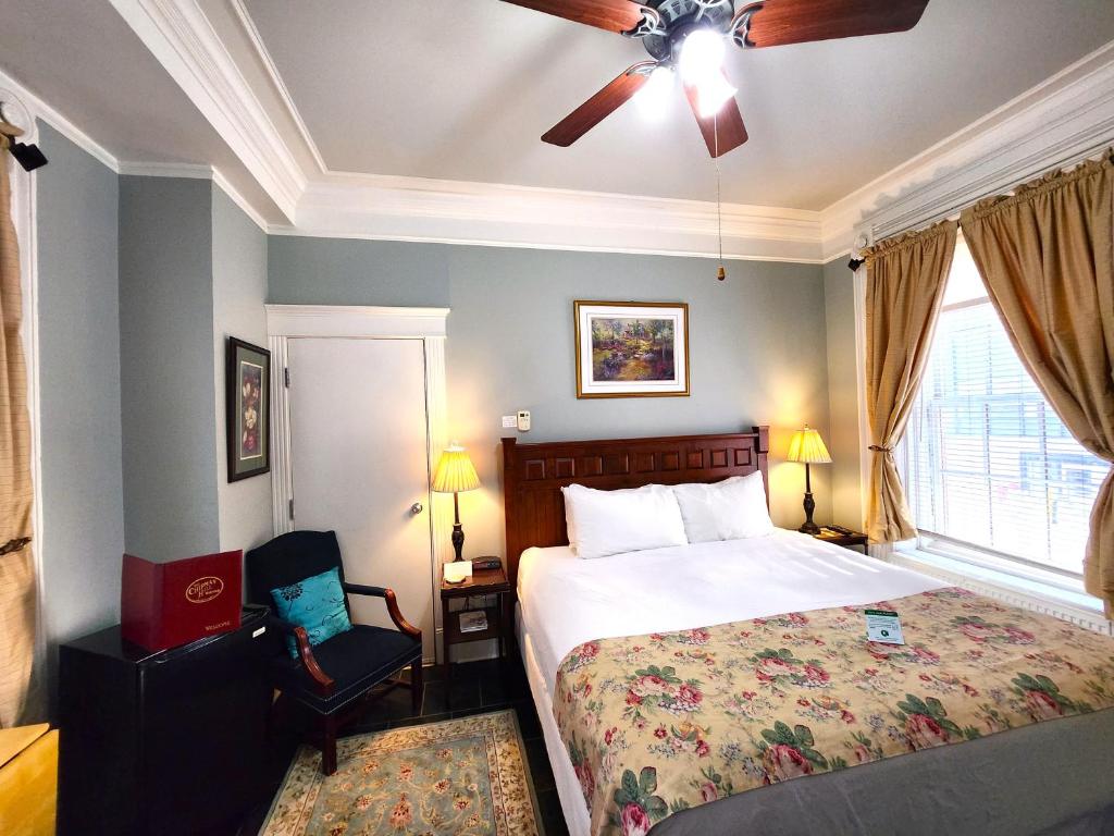 Chipman Hill Suites - Pratt House photo 3