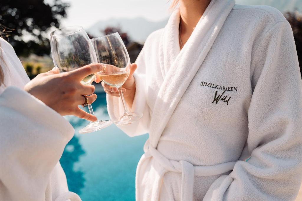Similkameen Wild Resort & Winery Retreat photo 4