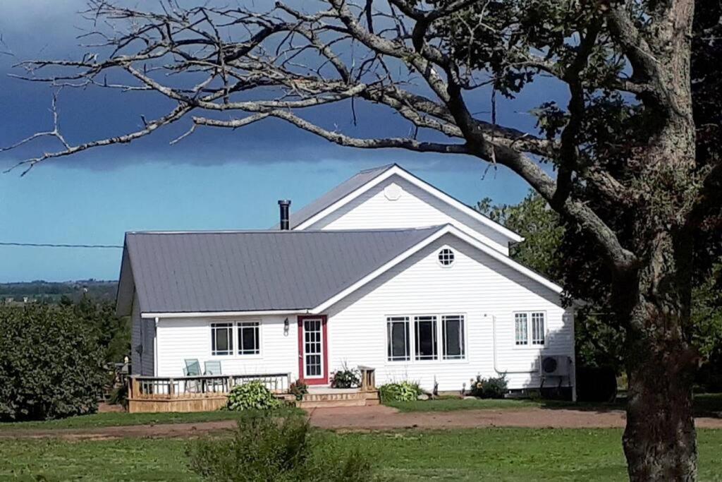Golfers Haven 4 bd 20 min Chtown Central PEI photo 3