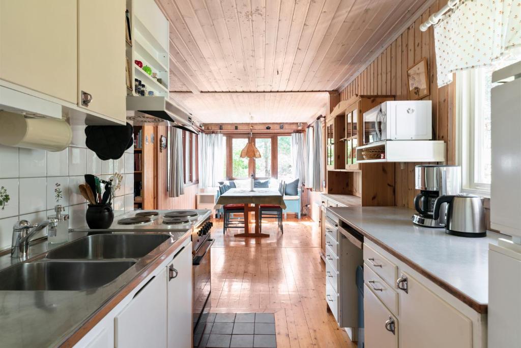 Authentic Swedish family home on the archipelago photo 3