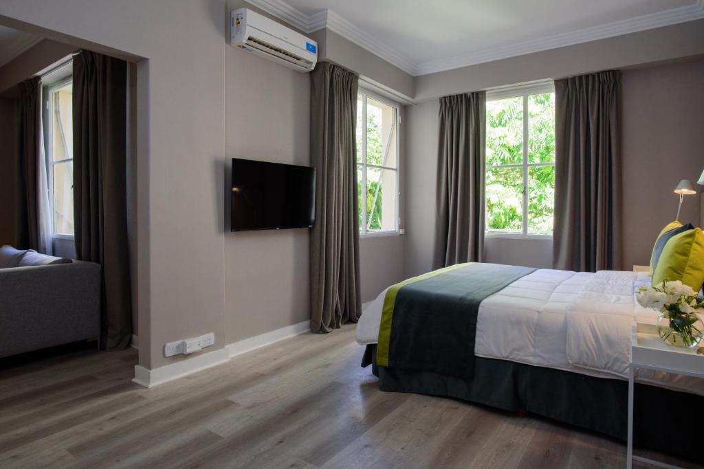 SuMa Recoleta Hotel - Tap to explore photos