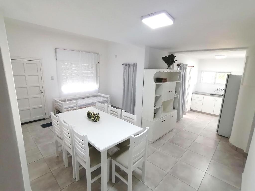 Casa hasta 10 personas. photo 1