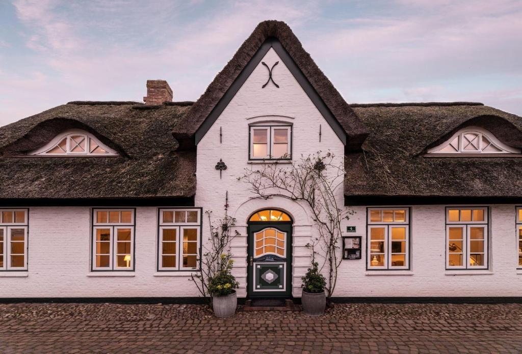 von-Deska-Countryhouses-Reeder-Fluegel