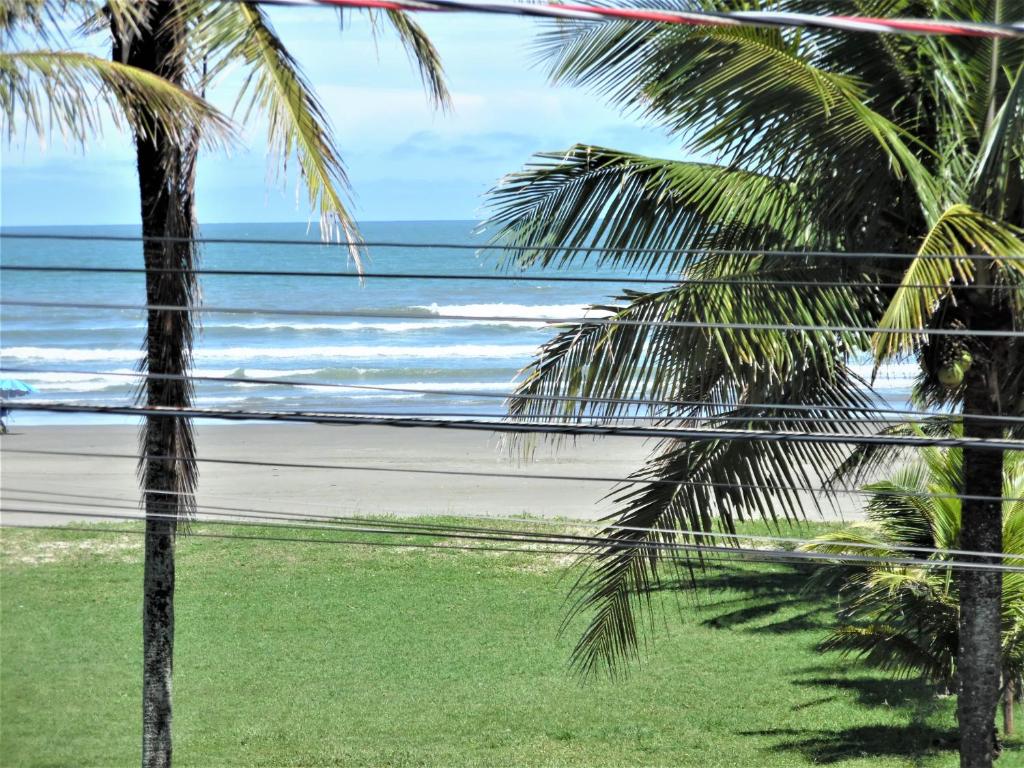 Apto Aluguel na Temporada Pé na Areia Peruíbe SP photo 3
