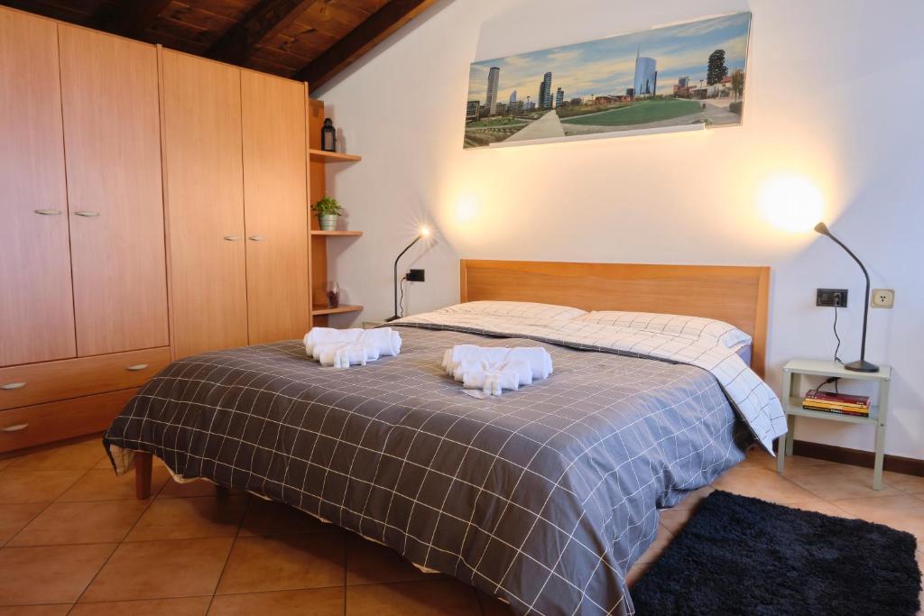 [10' from Malpensa] Casa Moderna, Netflix & WI-FI photo 3