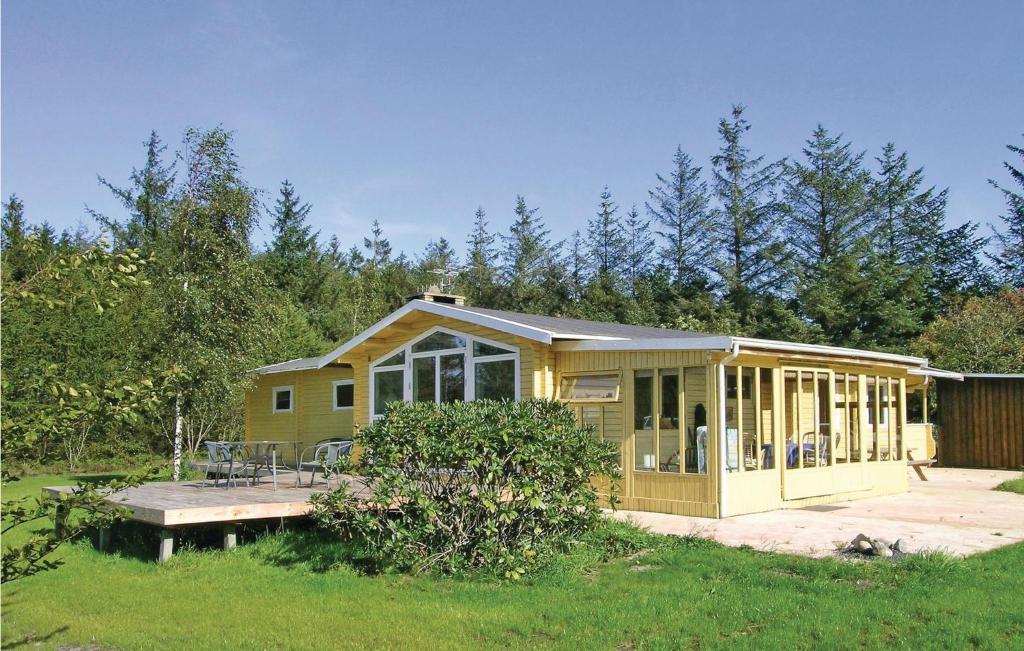 Amazing Home In Roslev With 4 Bedrooms