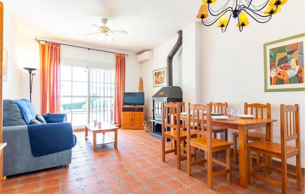 Stunning Apartment In Alcaucn With Wifi And 1 Bedrooms photo 3