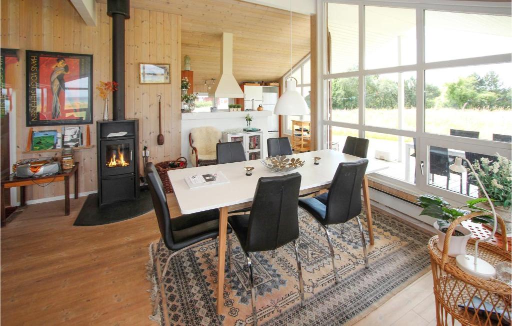Stunning Home In Sams With Sauna, 3 Bedrooms And Wifi photo 3