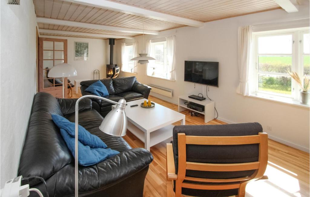 Beautiful Home In Sams With 4 Bedrooms And Wifi photo 1