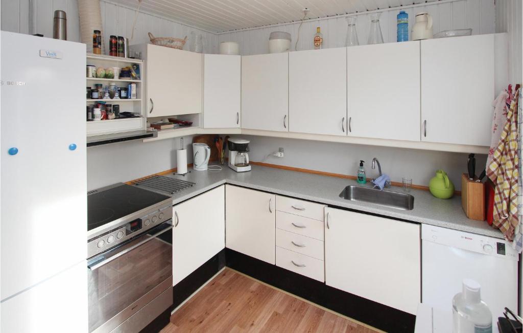 Awesome Home In Sams With 3 Bedrooms And Wifi photo 2