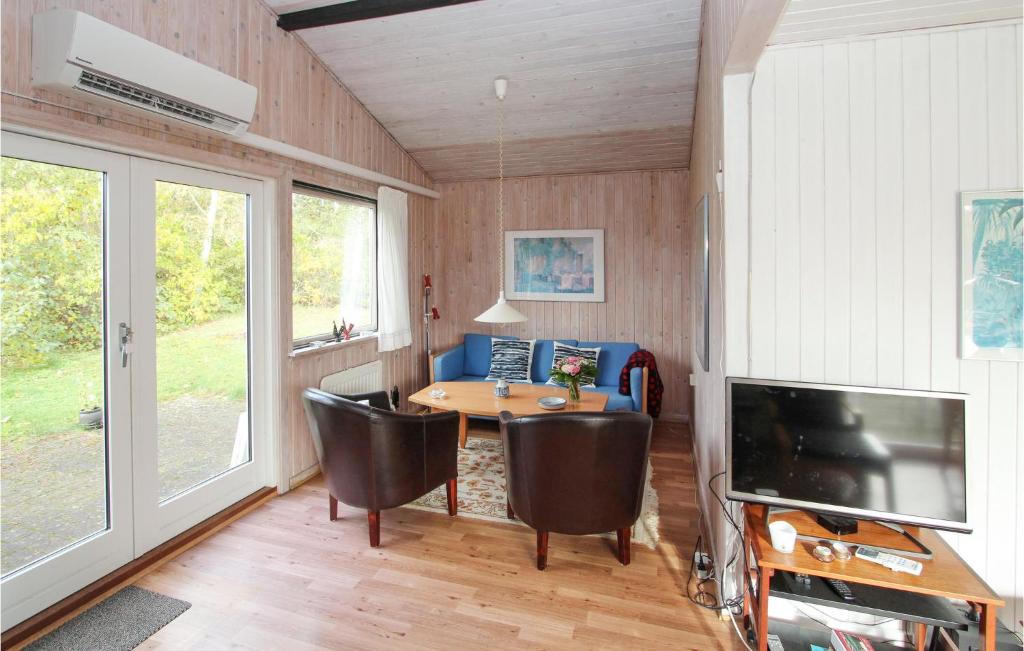 Awesome Home In Sams With 3 Bedrooms And Wifi photo 4
