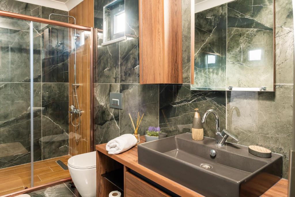 Andalus Villas with Heated Pool NO ALCOHOL ALLOWED photo 4