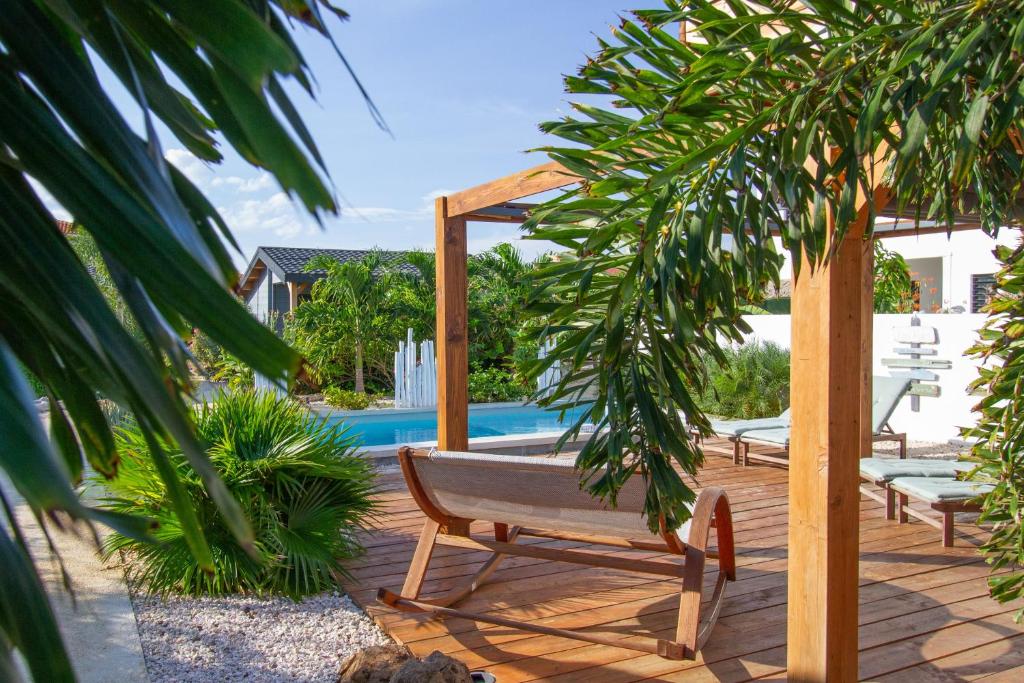 Woodz Bonaire photo 4