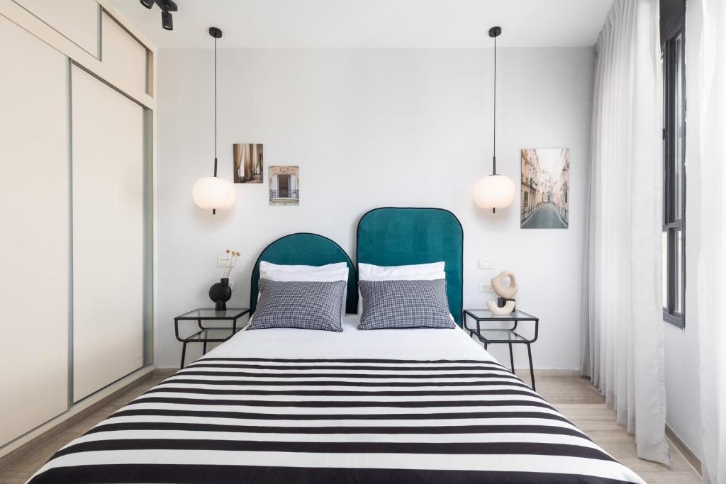 JLM Rooftop luxury apartment photo 2