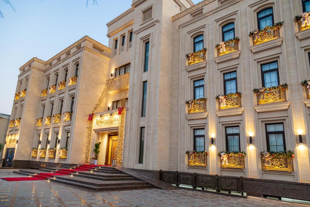 Paradise Plaza Luxury Hotel photo 1