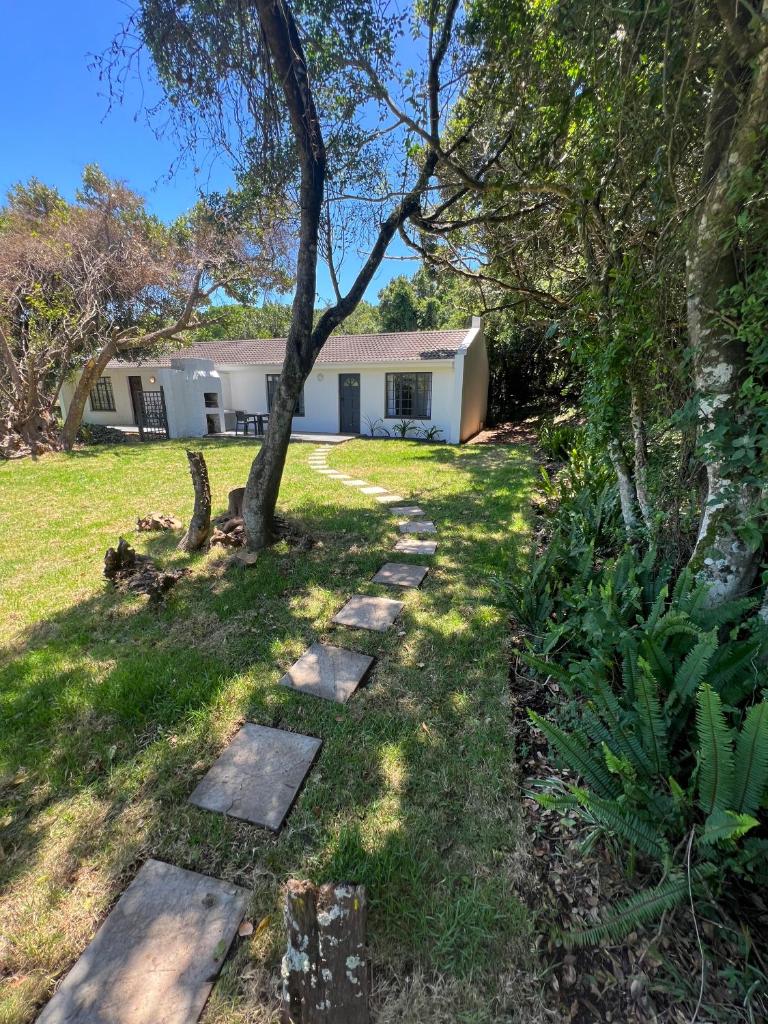 Getaway cottage photo 2