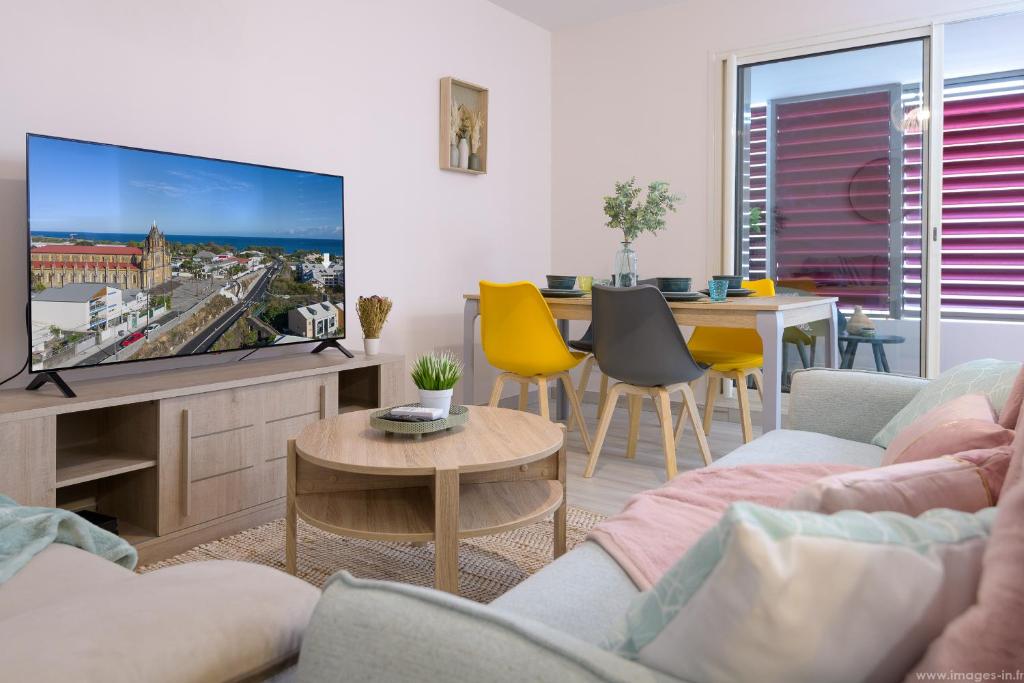 City Cocoon T2 rénové proche centre Saint Denis photo 2