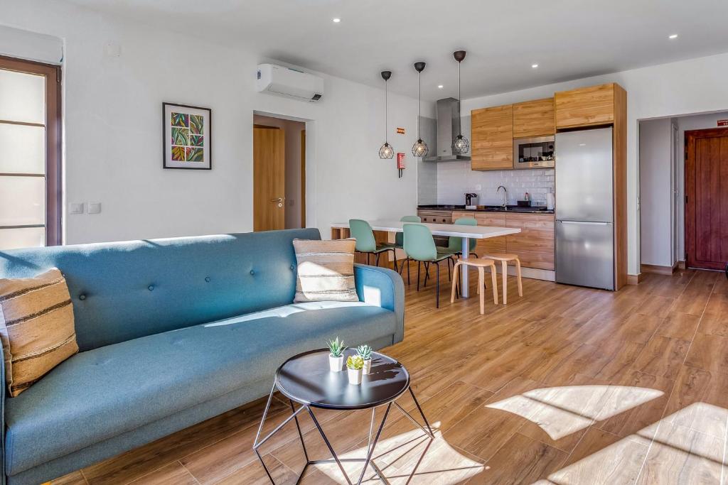 Quinta dos Arcos 2BR w/ AC & Pool by LovelyStay photo 3