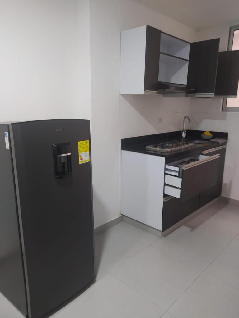 Hermoso aparta estudio con Aire Acondicionado en un primer piso Cerca al Hospital de Neiva photo 4