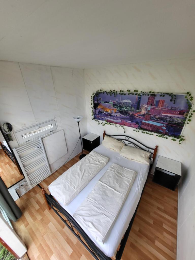 EASY Lodges Berlin photo 3