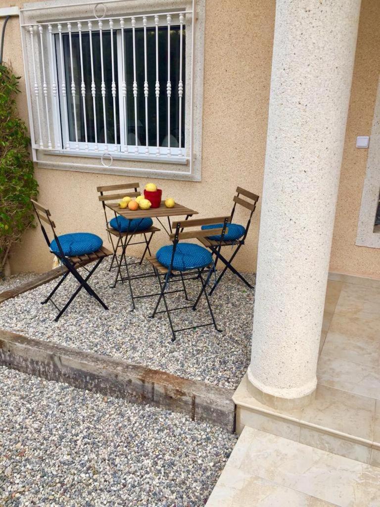 Agradable casa con piscina photo 3