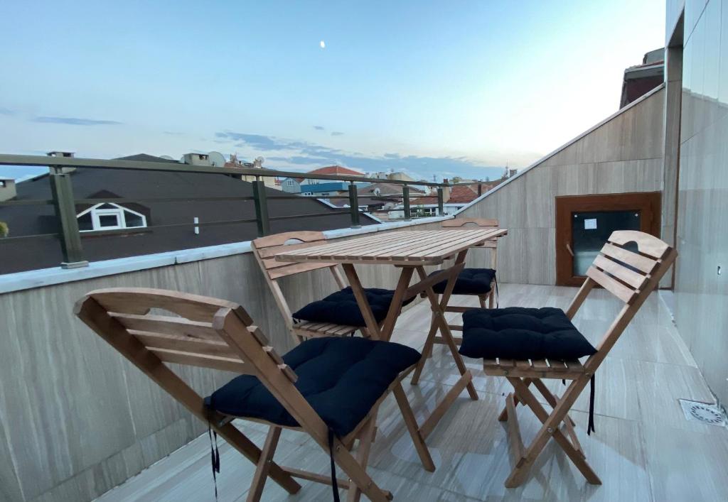 Full floor in duplex apartment