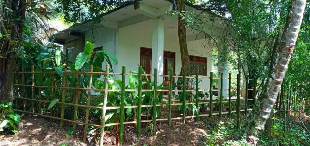 Twinkle Tangalle Villa