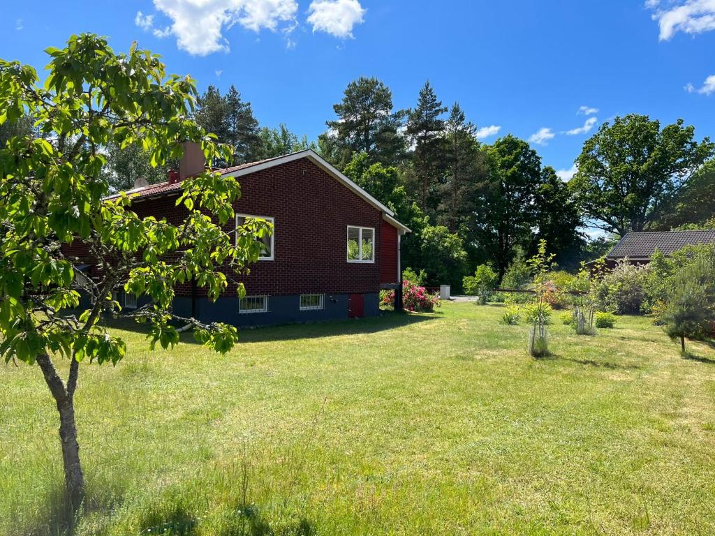 typical Swedish cosy holiday house in Målilla, Småland photo 2