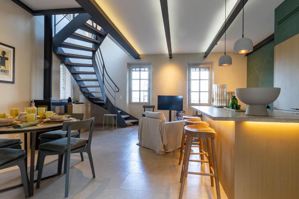 Mougins Collection - Magnifique maison au Cœur du Vieux Village de Mougins, vue sur les Alpes du Sud photo 1