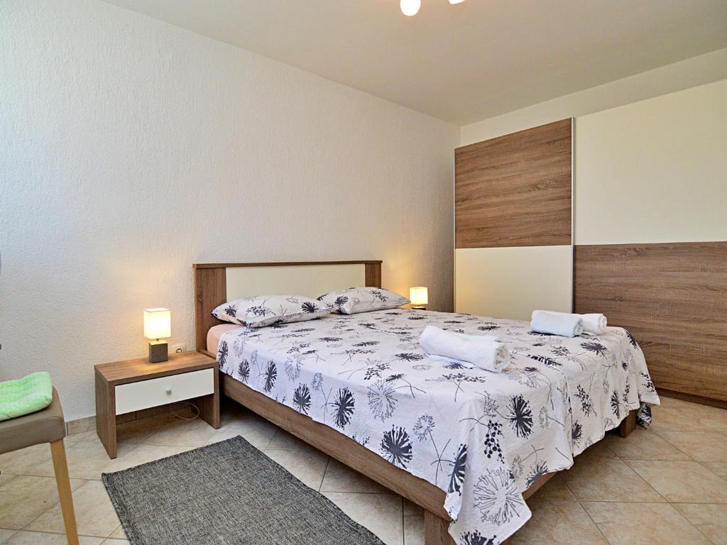 Apartment Kira by Interhome photo 3
