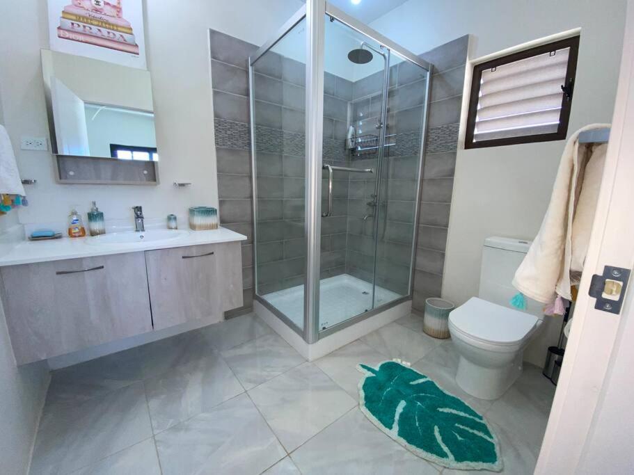 2 BR Gated Community Secured Home photo 3