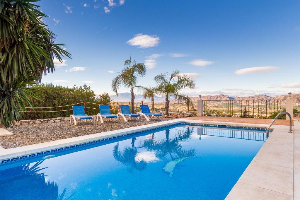 Lovely Home Las Mañanas - Piscina, barbacoa y vistas Ideal Familias photo 4