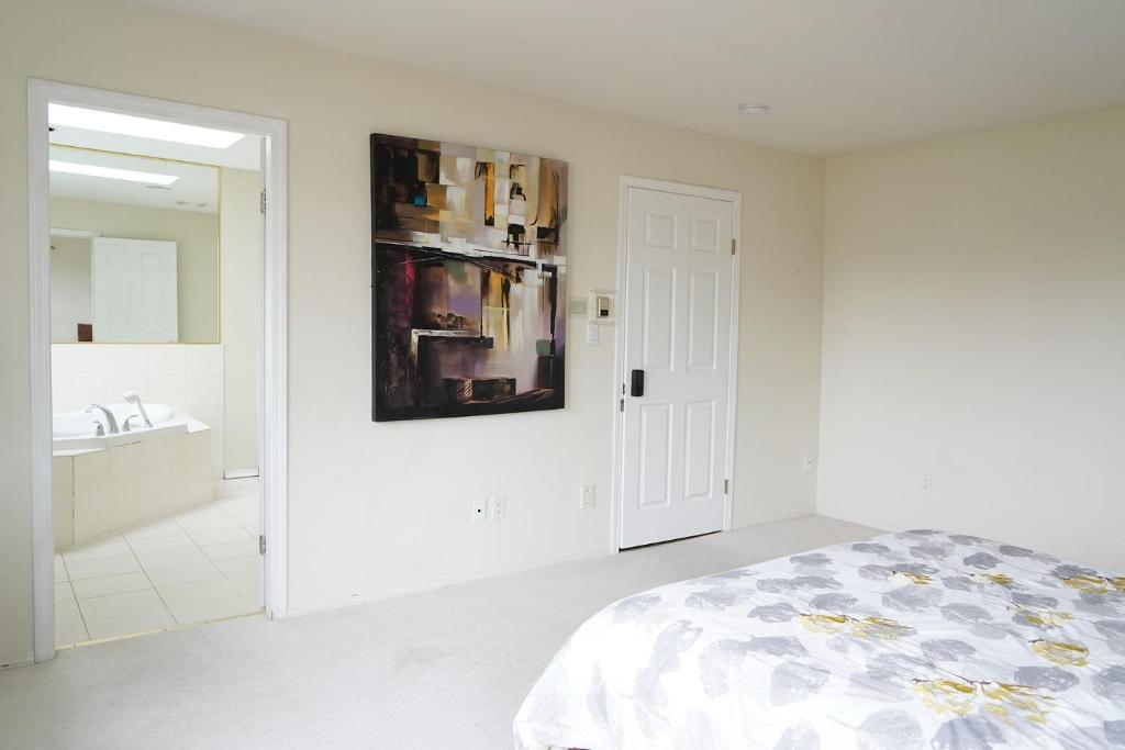 Cozy 5-bedroom villa in Great Vancouver photo 4