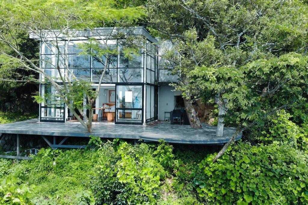 Izu Cliff House. Open Ocean Views. National Park. photo 3