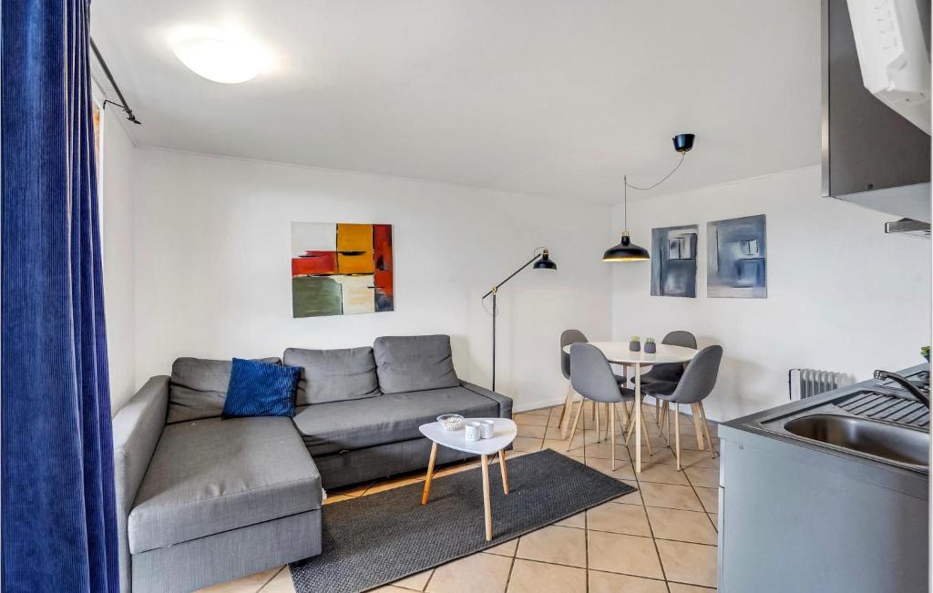 Awesome Apartment In Hjer With 1 Bedrooms And Wifi