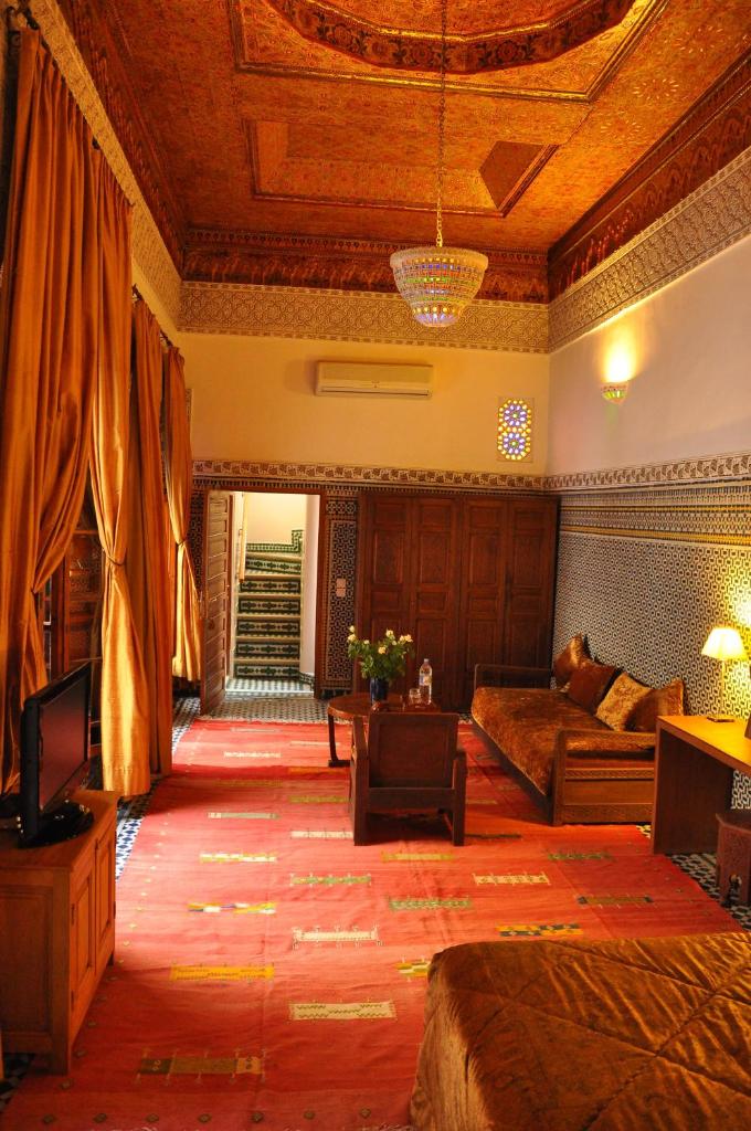 Сьюит (Люкс El R'bab), Riad Au 20 Jasmins