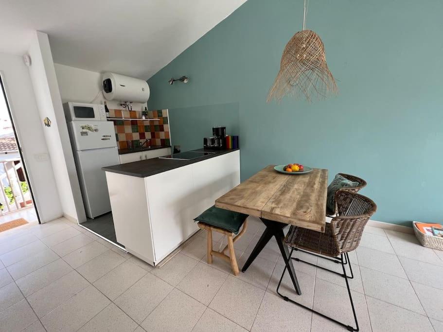 Modern apartment 300m from Cala Blanca beach photo 3