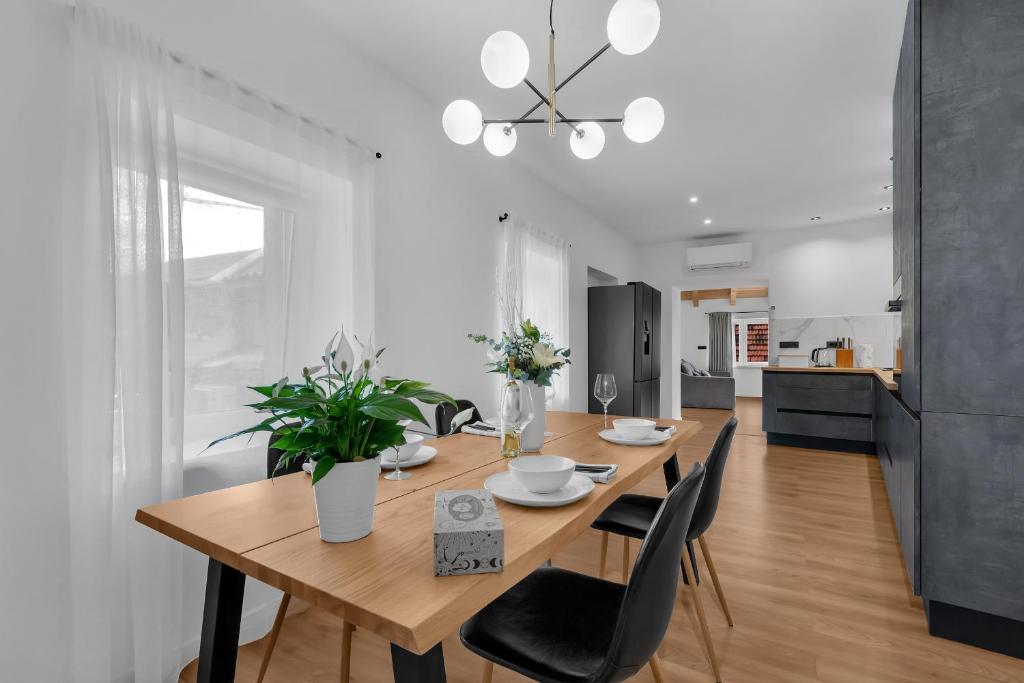 Apartment Vise - Old Town Center, Stone Terrace photo 1