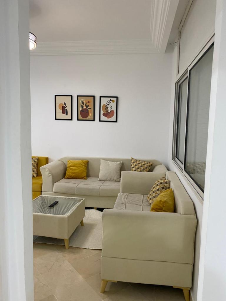 Lovely 1-bedroom rental unit with sea view photo 2