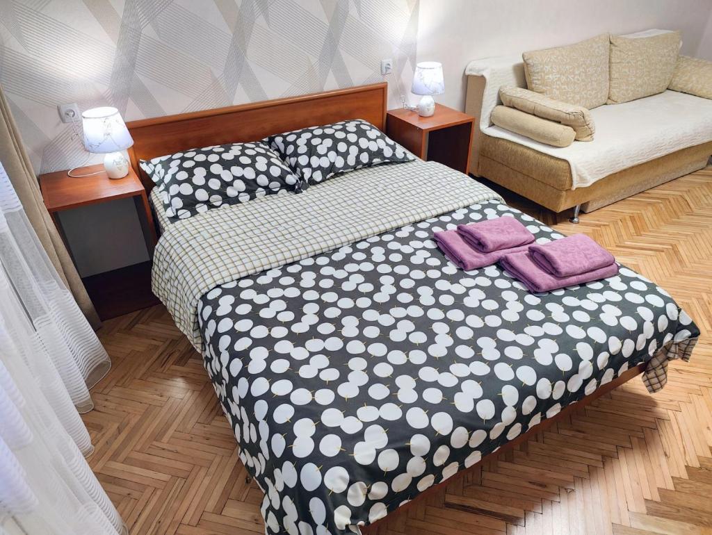 Bright and cozy apartments in the center photo 3