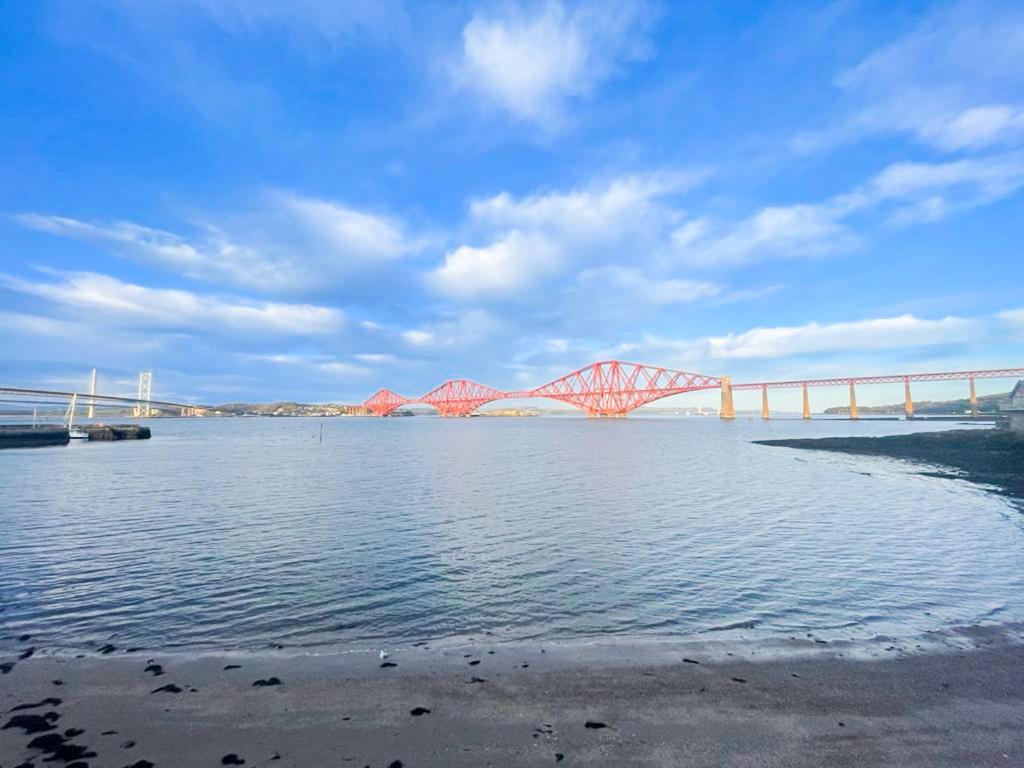 Stunning Loft Apartment South Queensferry High St Bridge Views! - Tap to explore photos