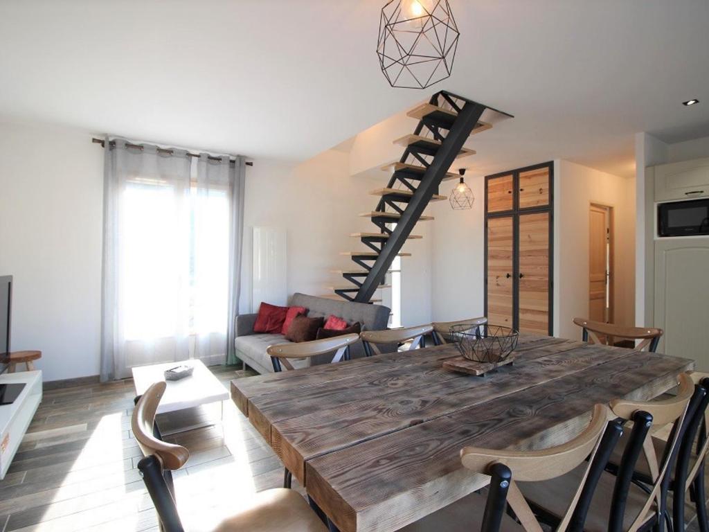 Maison La Bourboule, 3 pièces, 8 personnes - FR-1-608-203 photo 3