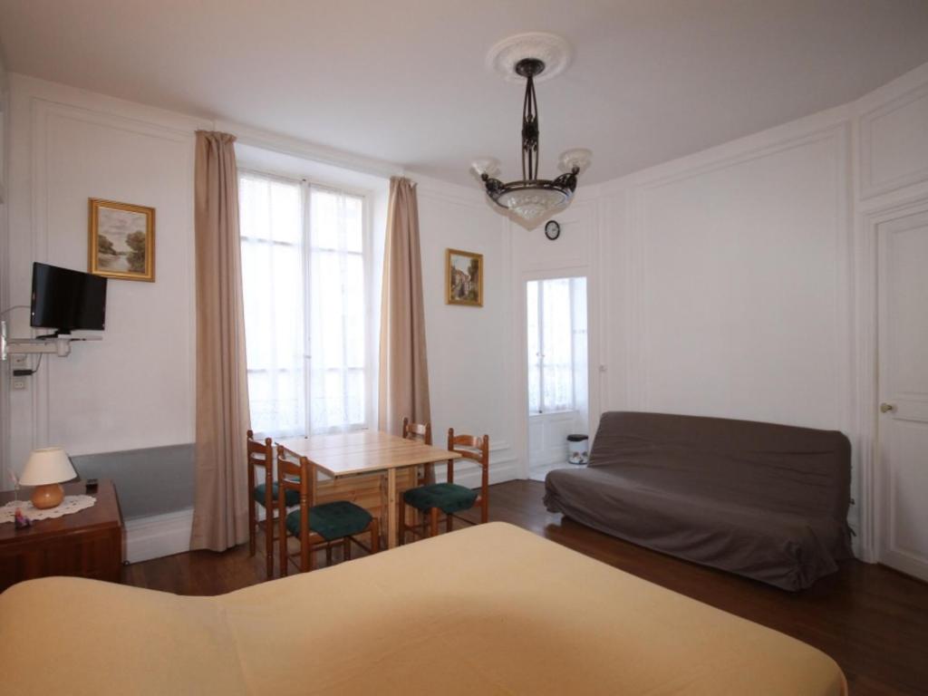 Studio Mont-Dore, 1 pièce, 4 personnes - FR-1-608-60 photo 1