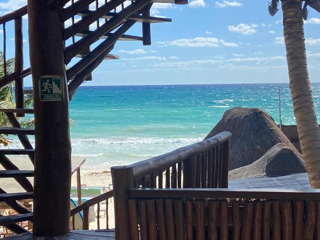 Playa Canek Beachfront Eco Hotel photo 2