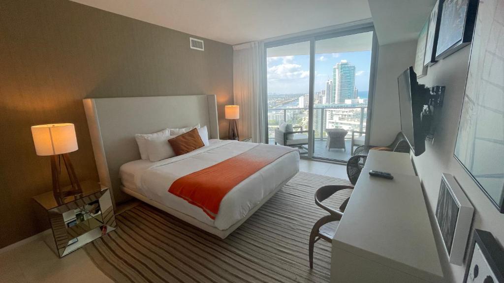 Hyde Beach Resort Rentals photo 3