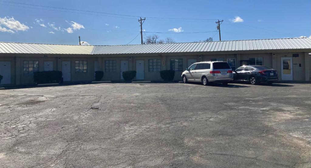 Value Inn photo 3