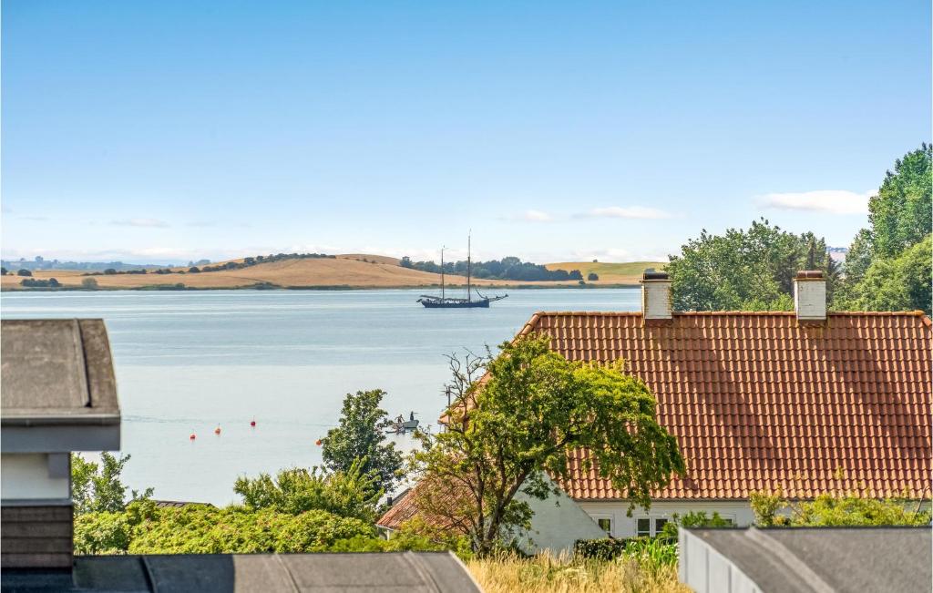 Awesome Home In Faaborg With Sauna, 4 Bedrooms And Wifi photo 1