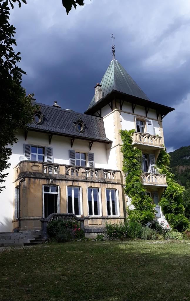Villa Meyriem photo 1